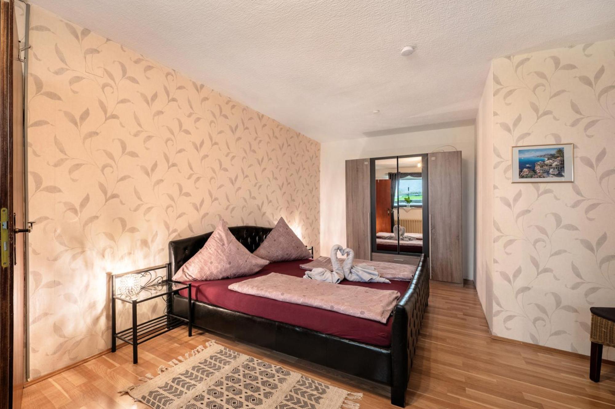 Ferienwohnung In Der Eifel Pesch Luaran gambar