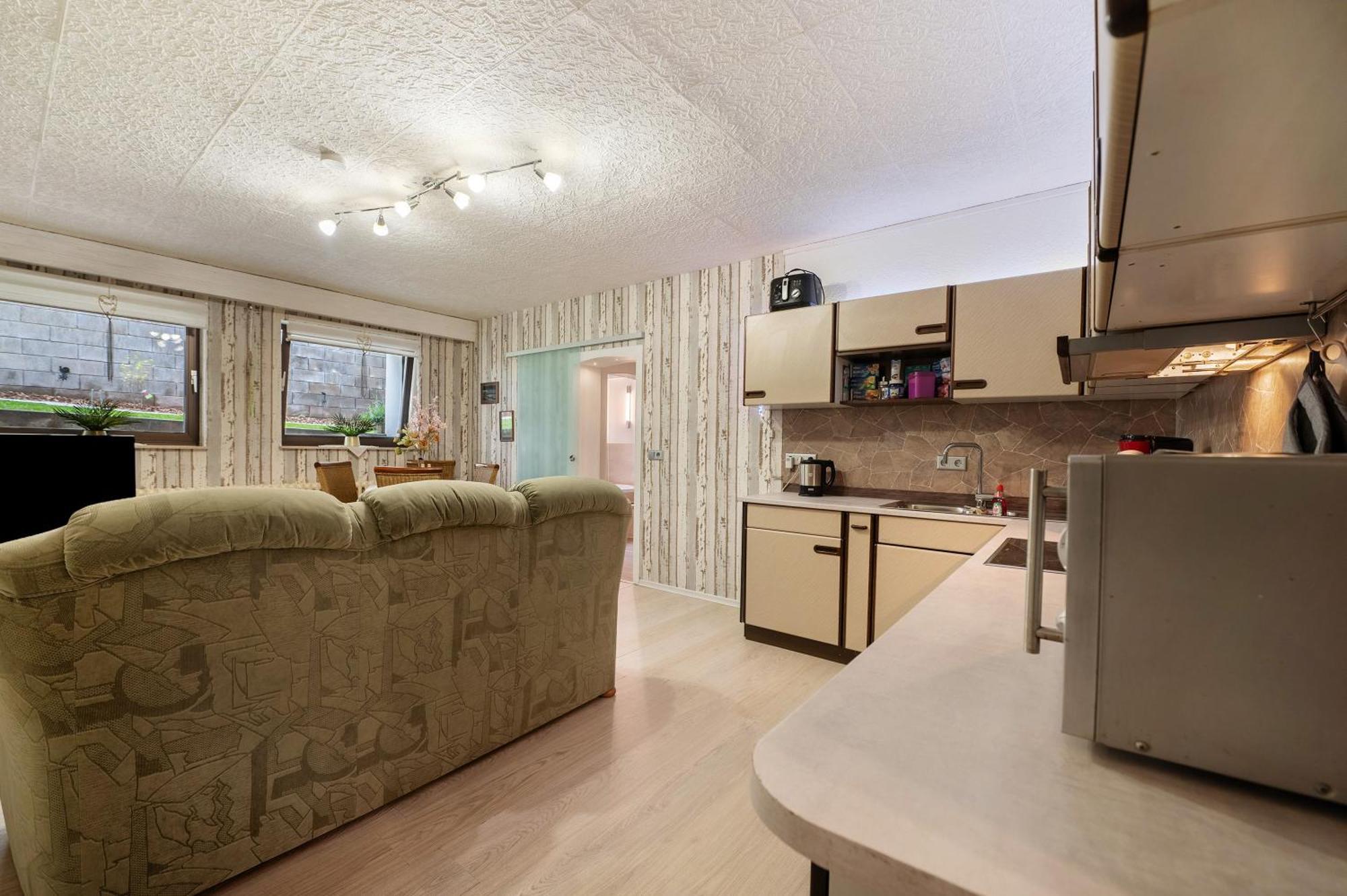 Ferienwohnung In Der Eifel Pesch Luaran gambar