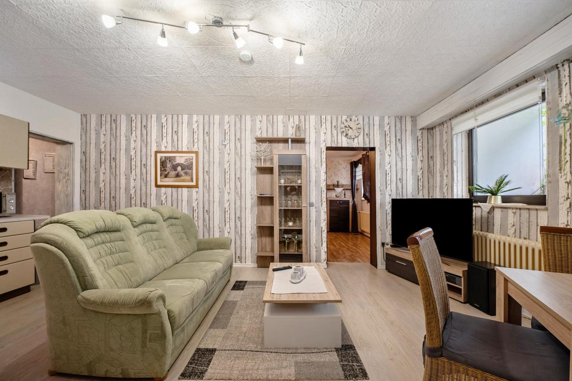 Ferienwohnung In Der Eifel Pesch Luaran gambar