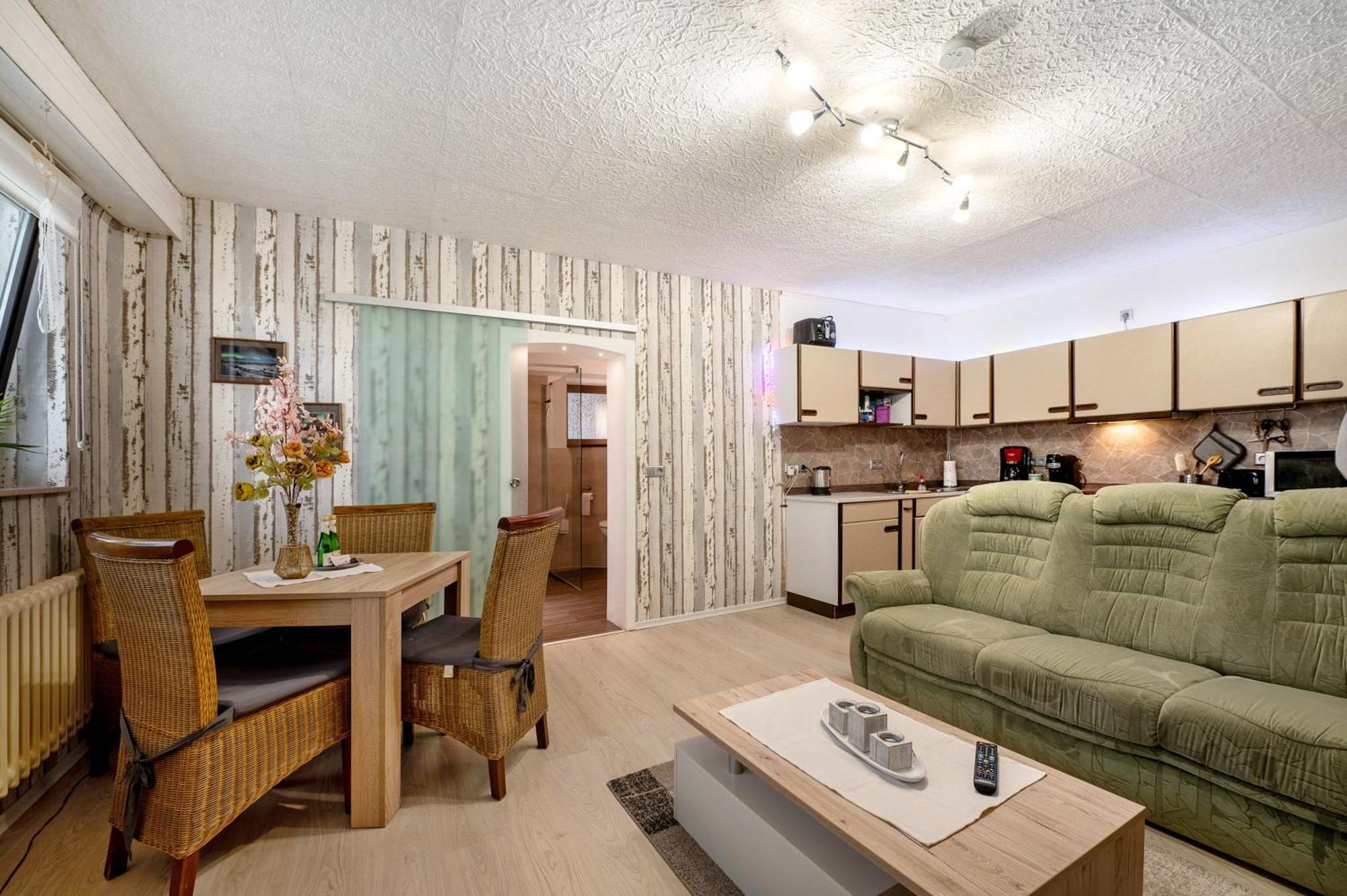 Ferienwohnung In Der Eifel Pesch Luaran gambar